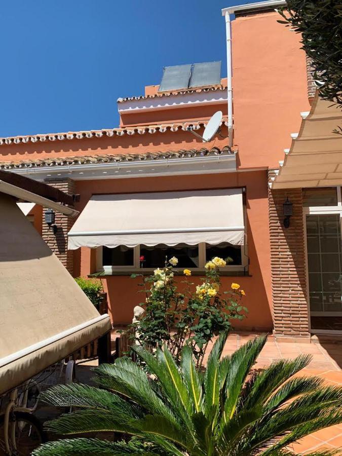 Chalet Con Piscina A 50 M De La Playa . Marbellac Extérieur photo
